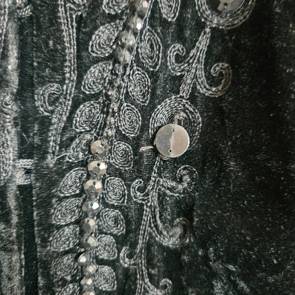 Soft Surroundings Black Velvet Embroidered Duster Coat Jacket Gold Lining Large - Picture 3 of 14